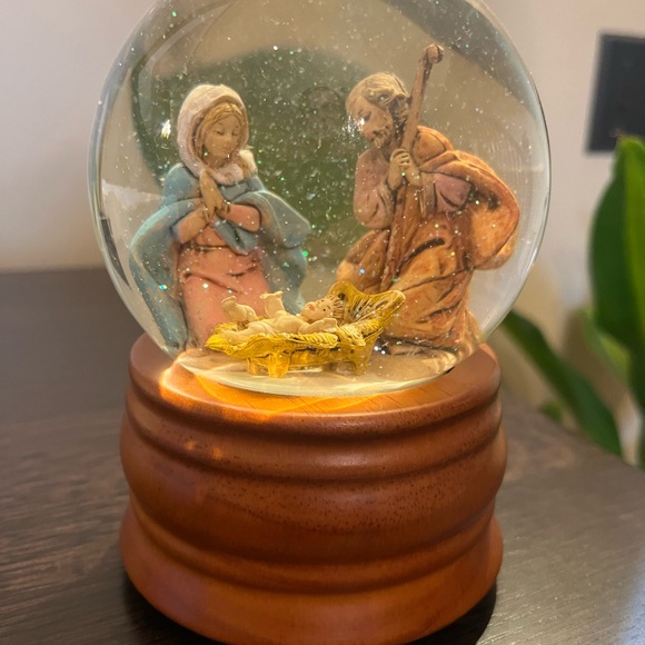 Roman Musical Fontanini Nativity Snow Globe Christmas O Holy Night Vintage - Picture 6 of 11